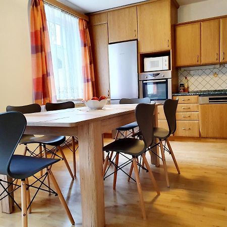 Apartmány Srní u Hlinska Hlinsko Esterno foto