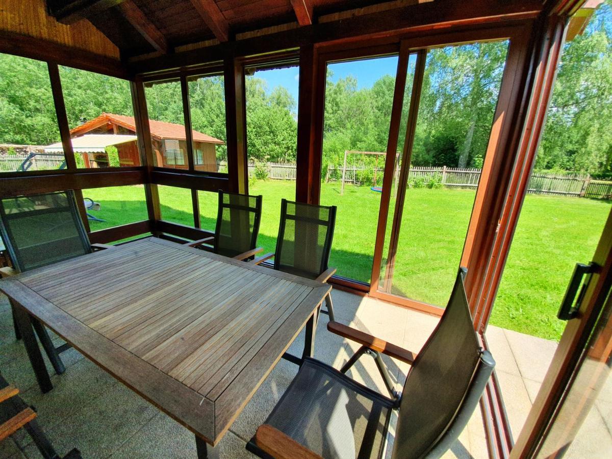 Apartmány Srní u Hlinska Hlinsko Esterno foto
