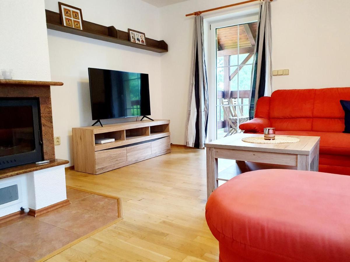 Apartmány Srní u Hlinska Hlinsko Esterno foto